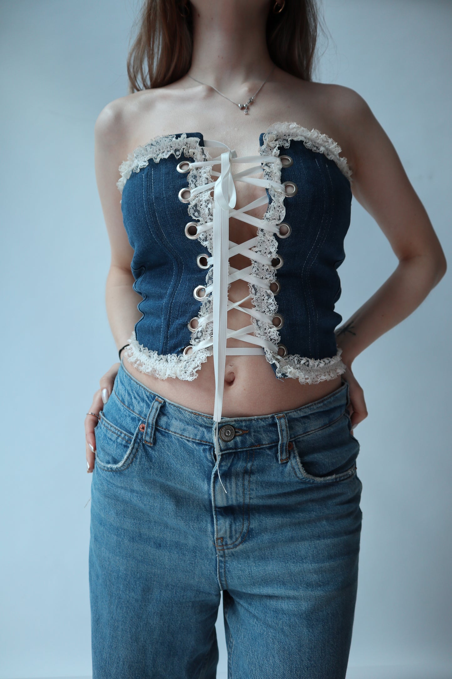 Nadia corset